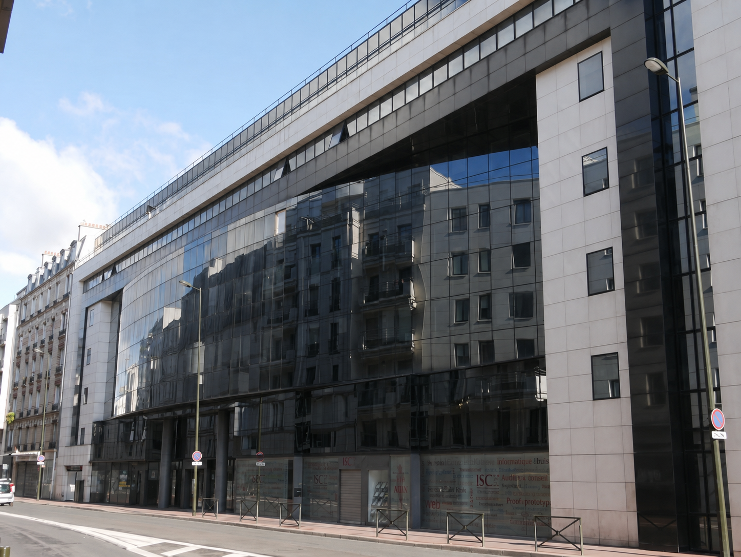 Le Victor Hugo — 48 rue Victor Hugo, Levallois-Perret